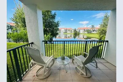 902 Villa Circle, Boynton Beach, FL 33435 - Photo 2