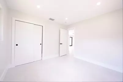 810 Wyoming Avenue, Fort Lauderdale, FL 33312 - Photo 36