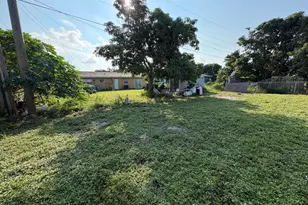 1526 NE 1st Ct, Boynton Beach, FL 33435 - Photo 8