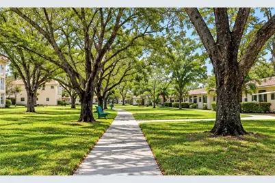 400 SW Natura Avenue, Deerfield Beach, FL 33441 - Photo 8