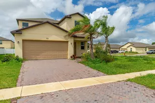 731 Carlyle Wy, Fort Pierce, FL 34947 - Photo 1