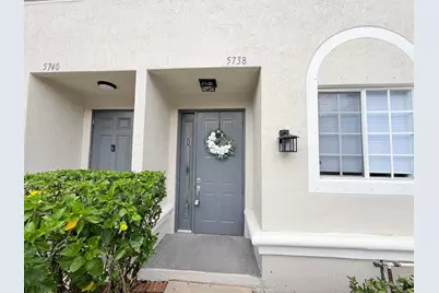 5738 NW 48th Avenue, Coconut Creek, FL 33073 - Photo 2