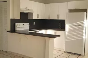 416 Lakeside Dr, Margate, FL 33063 - Photo 2