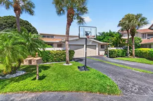 6391 Toulon Dr, Boca Raton, FL 33433 - Photo 2