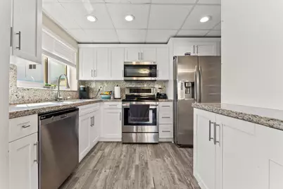 324 Roosevelt Street, Hollywood, FL  - Photo 16