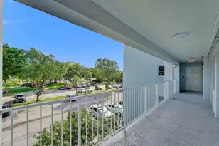 3010 N Course Dr, Pompano Beach, FL 33069 - Photo 52