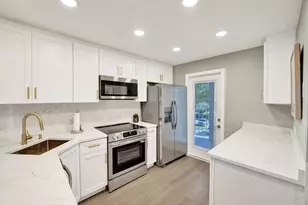 3010 N Course Dr, Pompano Beach, FL 33069 - Photo 4