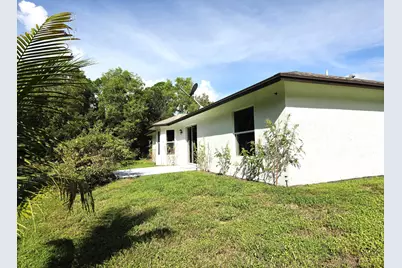 17148 30th Lane N, Loxahatchee, FL 33470 - Photo 2