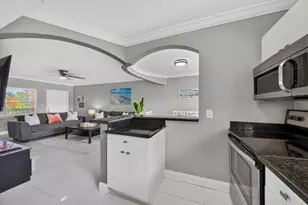 744 NE 14th Ave, Fort Lauderdale, FL 33304 - Photo 12