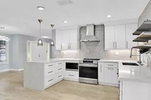 7470 NW 10th Ct, Plantation, FL 33313 - Photo 12
