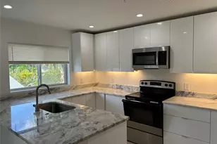 1117 NE 5th Ave, Fort Lauderdale, FL 33304 - Photo 10