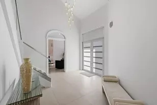 607 Intracoastal Dr, Fort Lauderdale, FL 33304 - Photo 56