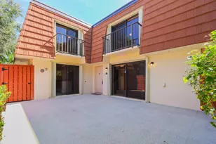 3054 30th Ct, Jupiter, FL 33477 - Photo 4