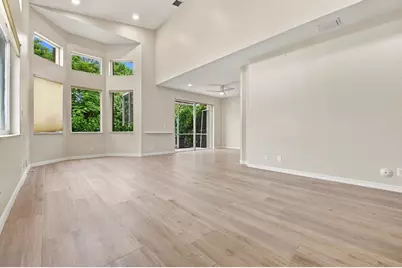 5643 NW 125th Avenue, Coral Springs, FL 33076 - Photo 4