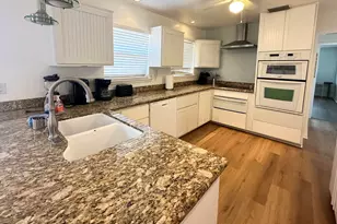 500 SE 9th Ct, Fort Lauderdale, FL 33316 - Photo 8