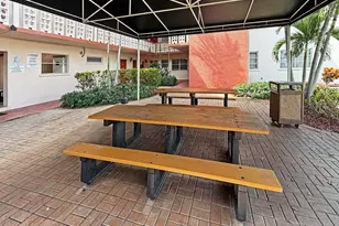 4800 Hollywood Blvd, Hollywood, FL 33021 - Photo 6