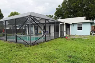 1124 SE Ladner St, Port Saint Lucie, FL 34983 - Photo 32
