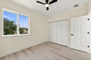 1888 SE 14th St, Homestead, FL 33035 - Photo 20