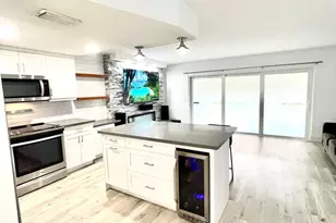 342 Southwind Dr, North Palm Beach, FL 33408 - Photo 4