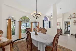 1541 SW Underwood Ave, Port Saint Lucie, FL 34953 - Photo 8
