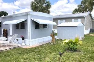 610 Frangipani Ln, Deerfield Beach, FL 33442 - Photo 6
