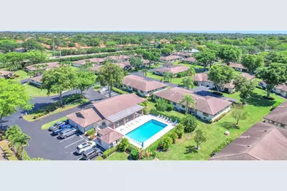4948 Equestrian Circle #B, Boynton Beach, FL 33436 - Photo 4