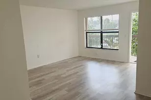 10069 NW 4th St, Pembroke Pines, FL 33024 - Photo 8