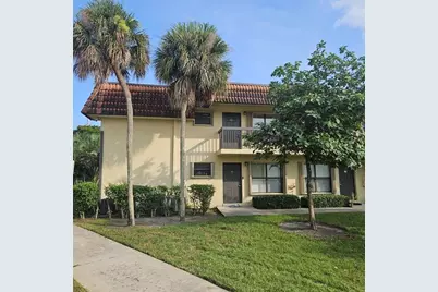10069 NW 4th Street #204, Pembroke Pines, FL 33024 - Photo 1