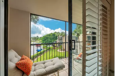 5280 Las Verdes Circle #320, Delray Beach, FL 33484 - Photo 24