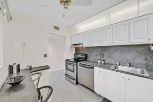 5280 Las Verdes Cir, Delray Beach, FL 33484 - Photo 6