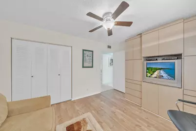 5280 Las Verdes Circle #320, Delray Beach, FL 33484 - Photo 20