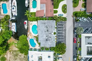 1360 NE 27th Terrace W, Pompano Beach, FL 33062 - Photo 12