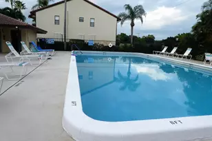 7069 Golf Colony Ct, Lake Worth, FL 33467 - Photo 2