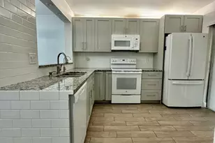 351 Club Cir, Boca Raton, FL 33487 - Photo 14