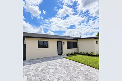 4922 Royal S, West Palm Beach, FL 33415 - Photo 1