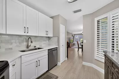 406 Harbour Pointe Way, Greenacres, FL 33413 - Photo 28