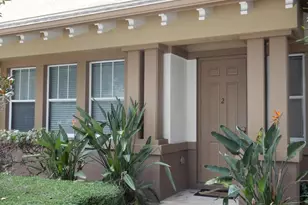 661 Corte Madera Ln, West Palm Beach, FL 33401 - Photo 2