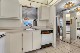 14307 Bedford Dr, Delray Beach, FL 33446 - Photo 4