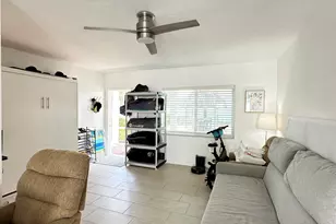 4228 N Ocean Dr, Lauderdale by the Sea, FL 33308 - Photo 8
