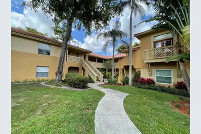 4783 Via Palm Lakes #104, West Palm Beach, FL 33417 - Photo 2
