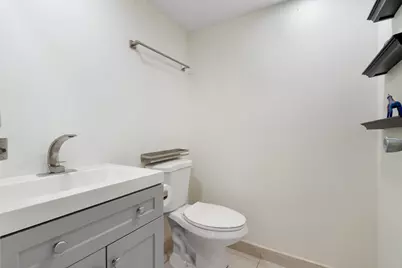 27 Waterford B, Delray Beach, FL 33446 - Photo 10