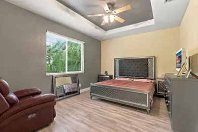1086 NW Leonardo Circle, Port Saint Lucie, FL 34986 - Photo 22