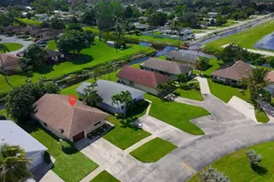 1435 S Summit Run Circle, West Palm Beach, FL 33415 - Photo 34