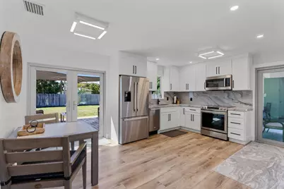 918 SE 3rd Avenue, Delray Beach, FL 33483 - Photo 8