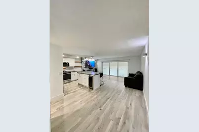 342 Southwind Drive #123, North Palm Beach, FL 33408 - Photo 2