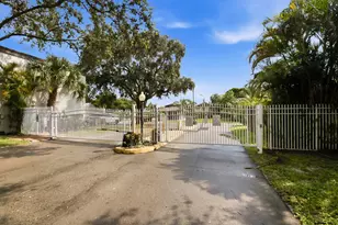 3200 NW 5th Terrace, Pompano Beach, FL 33064 - Photo 38