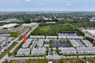 2401 SE Tarvest Wy, Stuart, FL 34997 - Photo 44