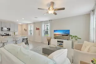 2401 SE Tarvest Wy, Stuart, FL 34997 - Photo 16