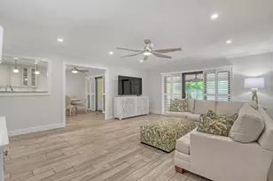 131 Palm Ave, Jupiter, FL 33477 - Photo 2