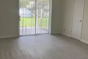 1625 SE Grapeland Ave, Port Saint Lucie, FL 34952 - Photo 2